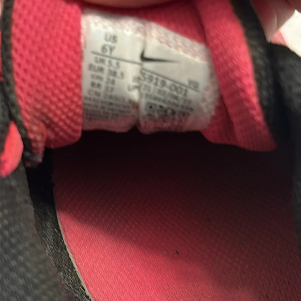 Kids Nike Fast Flex Softball Cleats-size 6Y